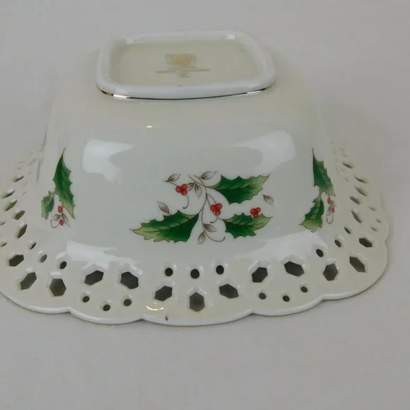 Pierced Treat Bowl Square Gold Trim Royal Limited Holly Holiday Christmas Japan - Picture 7 of 10